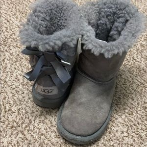 UGG Bailey Bow Boot Toddler Size 10